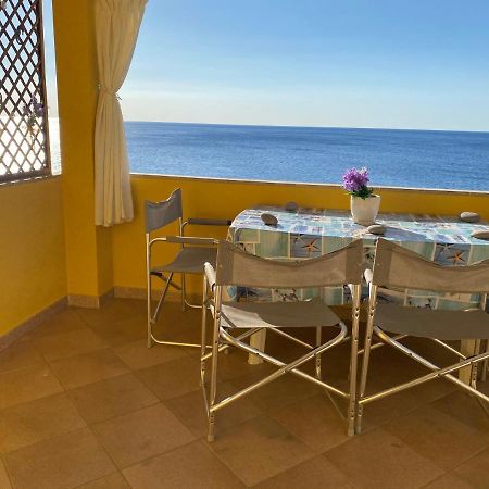 La Casa Gialla Cala Gonone Buitenkant foto