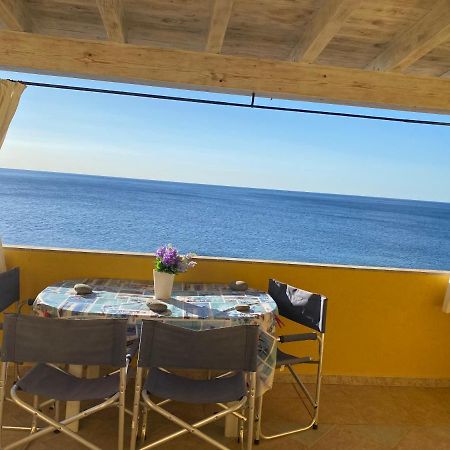 La Casa Gialla Cala Gonone Buitenkant foto