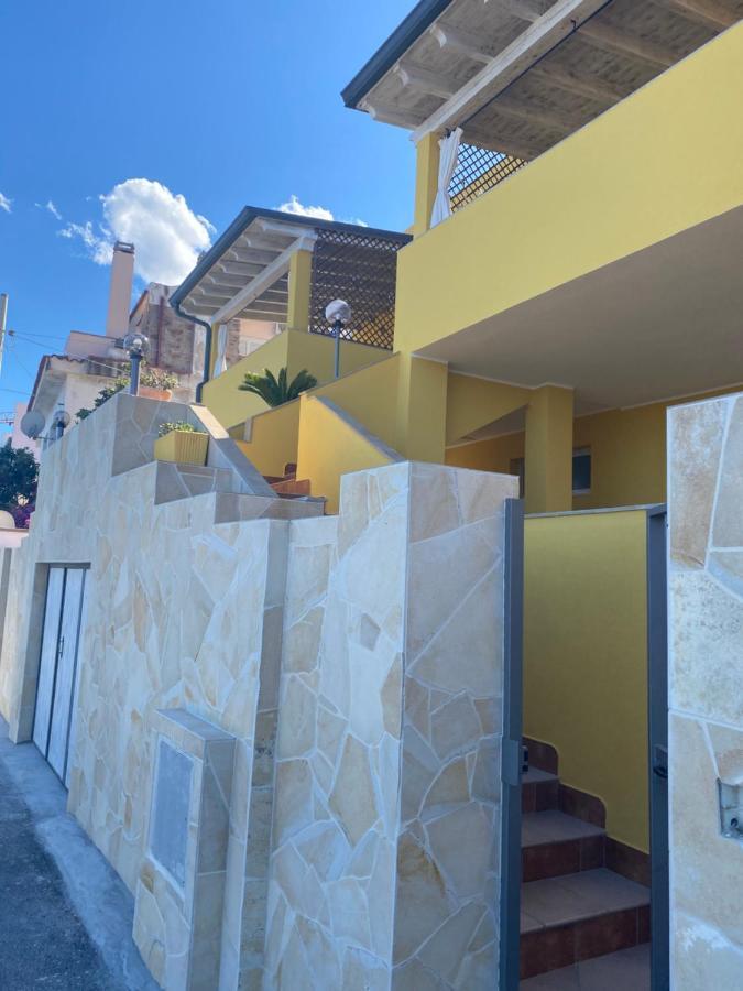 La Casa Gialla Cala Gonone Buitenkant foto