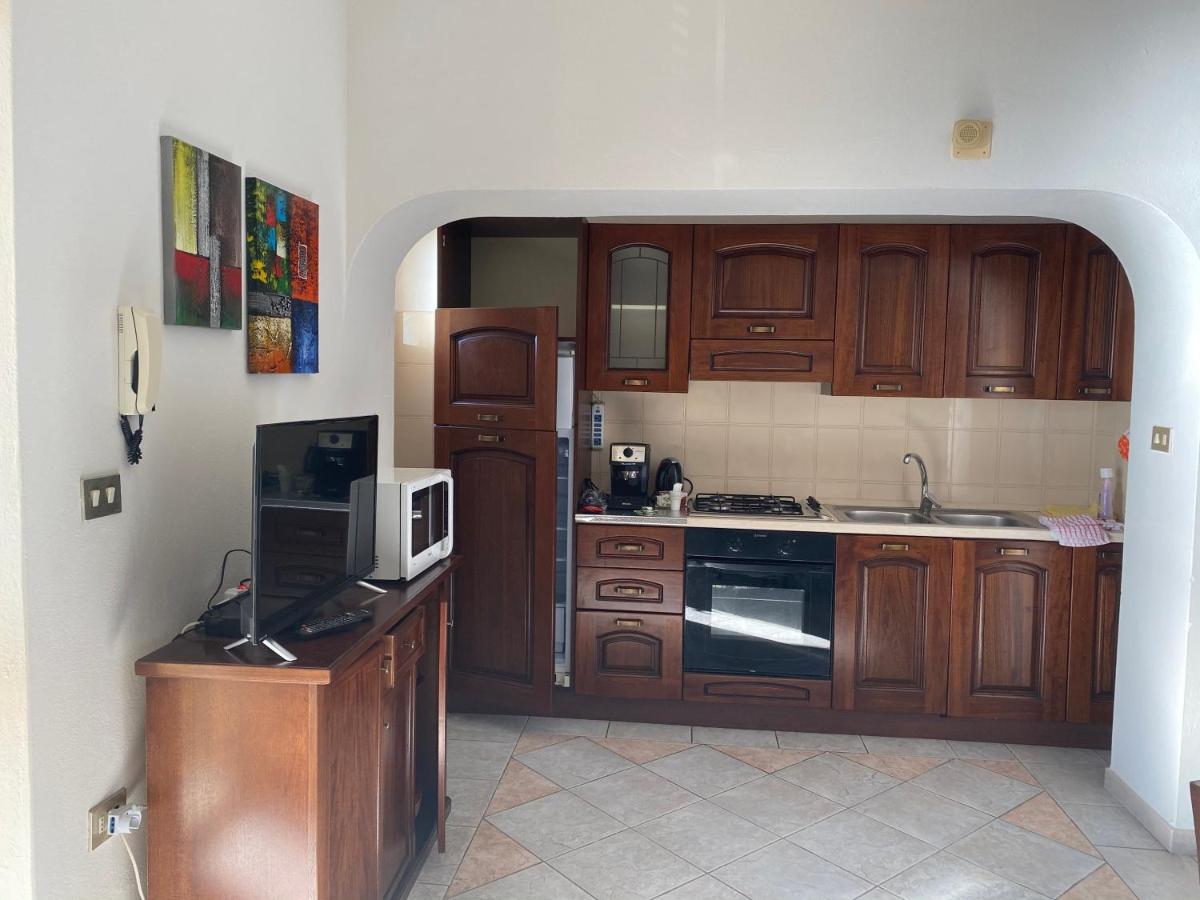 La Casa Gialla Cala Gonone Buitenkant foto