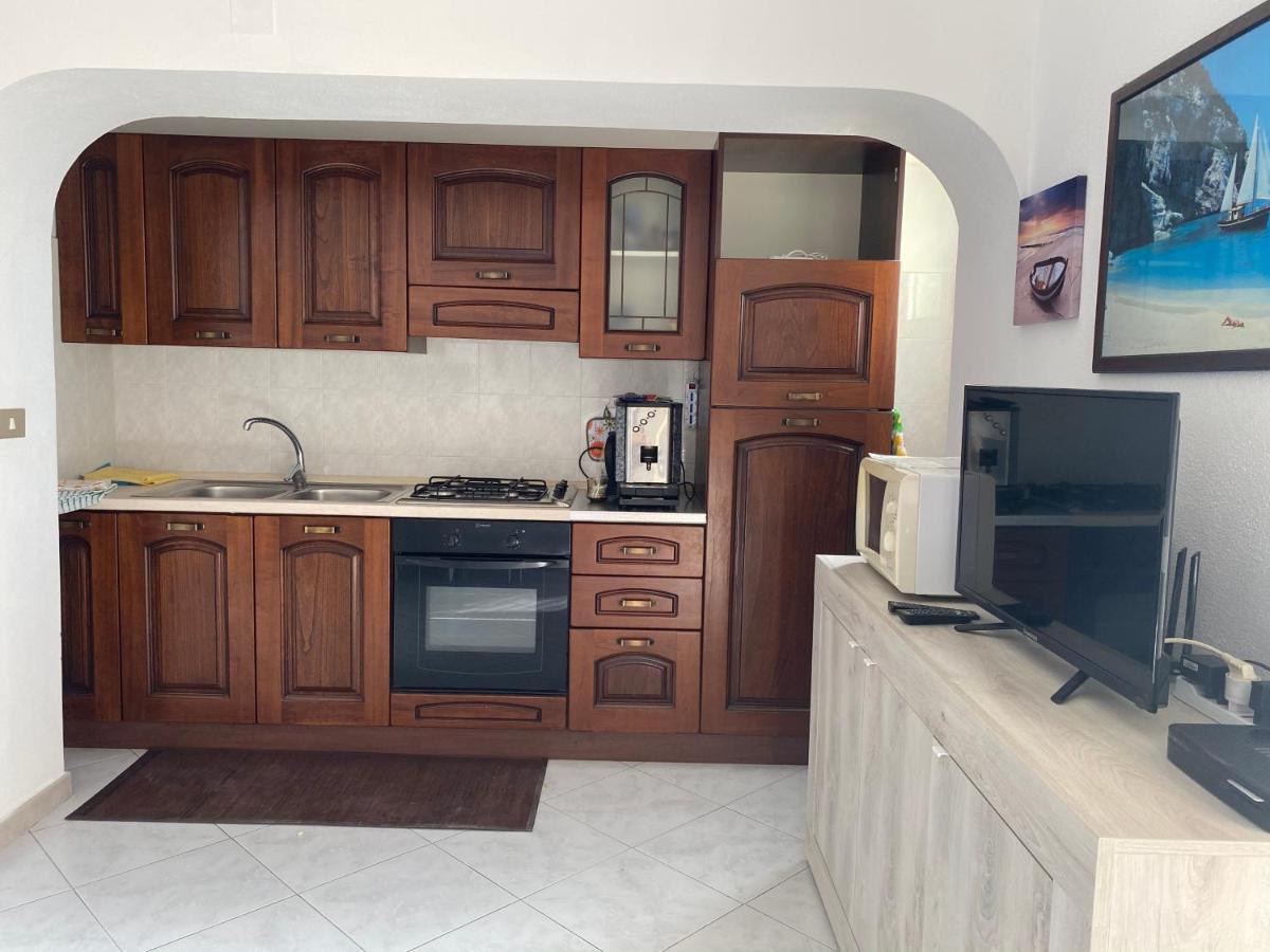 La Casa Gialla Cala Gonone Buitenkant foto